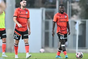 Ομόνοια 29Μ-ΑΠΟΕΛ: Μπλόκο… στην Περιστερώνα (Φώτος)