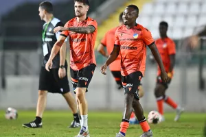 Ομόνοια 29Μ-ΑΠΟΕΛ: Μπλόκο… στην Περιστερώνα (Φώτος)