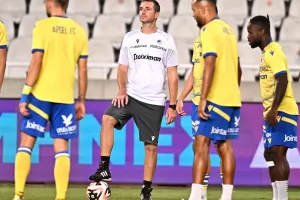 ΑΠΟΕΛ-Εθνικός Άχνας: ΜΠΑΜ… με τριάρα!