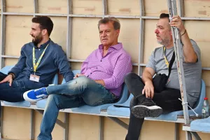 Μαζί με τον πρόεδρο... (ΑΠΟΕΛ)