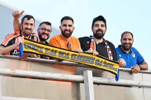 ΕΝΠ-ΑΠΟΕΛ: Γαλαζοκίτρινος… αέρας στο Παραλίμνι! (Φώτος)