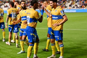ΑΠΟΕΛ-Νέα Σαλαμίνα: Με τριάρα... 3η σερί νίκη!
