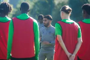 Πετρό: "Πρέπει να ντρεπόμαστε για το 8-0..."