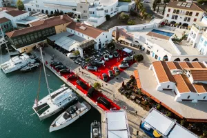 Εντυπωσιακή παρουσία της E-Cars Group στο Limassol Motion Event 2024