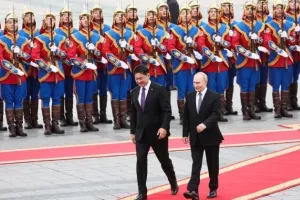 Στη Μογγολία ο Πούτιν παρά το ένταλμα σύλληψης σε βάρος του από το Διεθνές Ποινικό Δικαστήριο
