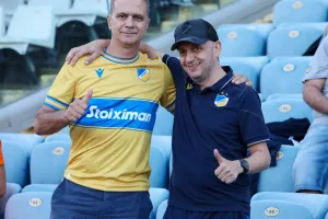 (Φώτος) Εικόνες από τις κερκίδες του ΓΣΠ