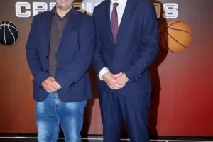 (ΦΩΤΟΣ) Η βραδιά του μπάσκετ 