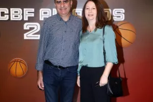 (ΦΩΤΟΣ) Η βραδιά του μπάσκετ 