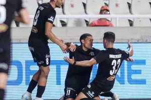 ΑΠΟΕΛ-Εθνικός Άχνας: ΜΠΑΜ… με τριάρα!