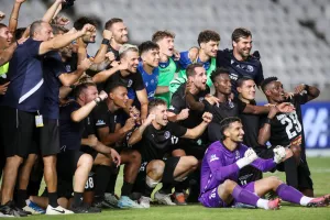 ΑΠΟΕΛ-Εθνικός Άχνας: ΜΠΑΜ… με τριάρα!