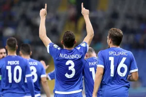 Η... ανατροπή με Ραν Μπεν Σιμόν