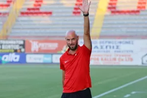 Νέα Σαλαμίνα-Ομόνοια: Ανατροπή στην ανατροπή με εντολή Στεπίνσκι! (φώτος)