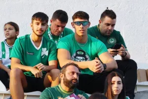 (Φώτος) Ο κόσμος στο Ανόρθωση-Ομόνοια
