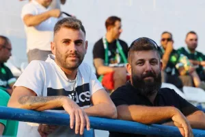 (Φώτος) Ο κόσμος στο Ανόρθωση-Ομόνοια
