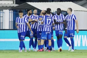 Ανόρθωση-Ομόνοια: ''Γαλανόλευκο" το ντέρμπι με Ράφα Λόπες (φώτος)