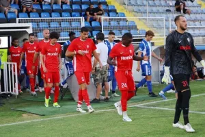 Εθνικός- Νέα Σαλαμίνα: Τρελό ματς με 20λεπτη διακοπή και… ερυθρόλευκο διπλό (φώτος)