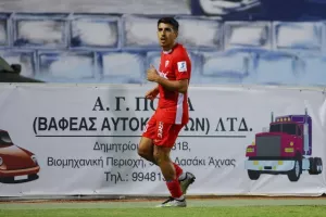 Εθνικός- Νέα Σαλαμίνα: Τρελό ματς με 20λεπτη διακοπή και… ερυθρόλευκο διπλό (φώτος)