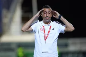 Εθνικός- Νέα Σαλαμίνα: Τρελό ματς με 20λεπτη διακοπή και… ερυθρόλευκο διπλό (φώτος)