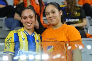 (Φώτος) O κόσμος στο ΑΠΟΕΛ-Πάφος FC