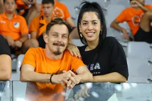 (Φώτος) O κόσμος στο ΑΠΟΕΛ-Πάφος FC