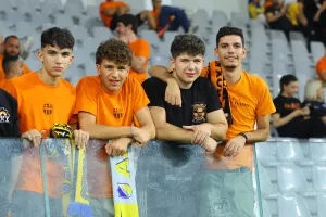 (Φώτος) O κόσμος στο ΑΠΟΕΛ-Πάφος FC