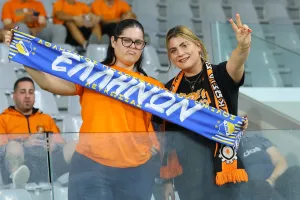 (Φώτος) O κόσμος στο ΑΠΟΕΛ-Πάφος FC