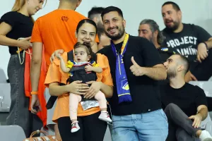 (Φώτος) O κόσμος στο ΑΠΟΕΛ-Πάφος FC