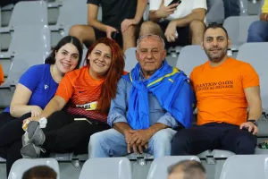 (Φώτος) O κόσμος στο ΑΠΟΕΛ-Πάφος FC