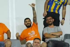 (Φώτος) O κόσμος στο ΑΠΟΕΛ-Πάφος FC