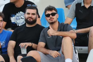 Ο κόσμος στο "Στ. Κυριακίδης" (φωτορεπορτάζ)