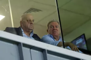 (Φώτος) O κόσμος στο ΑΠΟΕΛ-Πάφος FC
