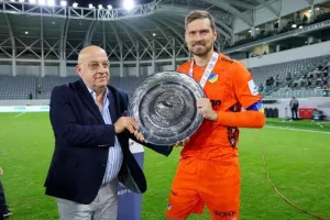 ΑΠΟΕΛ-Πάφος: Πρώτη νίκη στο "Αλφαμέγα" και... κούπα! (φώτος)