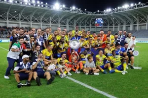 ΑΠΟΕΛ-Πάφος: Πρώτη νίκη στο "Αλφαμέγα" και... κούπα! (φώτος)