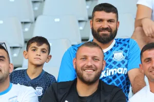 (Φώτος) Ο κόσμος στο "Αλφαμέγα"