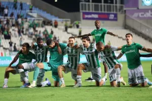 Ομόνοια-ΑΕΛ:  Πράσινη… ανατροπή με τριάρα! (Φώτος)