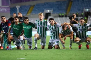 Ομόνοια-ΑΕΚ: Επαγγελματική νίκη... και 3 στα 3! (Φώτος)