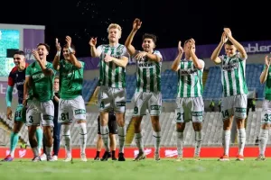 Ομόνοια-ΑΕΚ: Επαγγελματική νίκη... και 3 στα 3! (Φώτος)