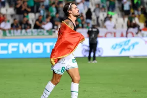 Χάρισε φανέλα...πήρε σημαία