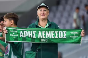 (Φώτος) Ο κόσμος στο Άρης-Απόλλων
