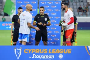 Άρης-Απόλλων: "Λευκή" ισοπαλία και από ένα βαθμό 