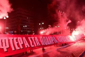 Χαμός... στην Λάρνακα για τις ευρωπαϊκές κούπες του Ολυμπιακού! (Φώτος)