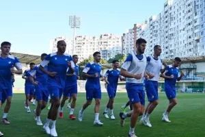 Η λίστα του ΑΠΟΕΛ για League Phase/ ΜΕΣΑ Αμπάνια - Μπα, ΕΞΩ Ντράζιτς - Σιπριάνο