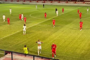 Νέα Σαλαμίνα - Απόλλων: Ερυθρόλευκη (φιλική) τριάρα (Φώτος)