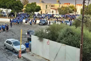 Στο γήπεδο με πορεία οι ΜΑΧΗΤΕΣ (Φώτος Kerkida)
