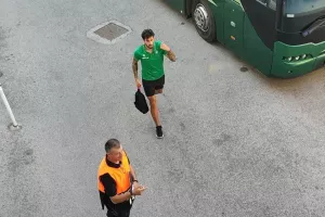 Η άφιξη της Ομόνοιας (Φώτος)