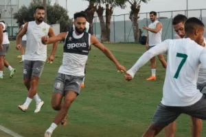 (ΦΩΤΟΣ) Στην τελική ευθεία για το ντέρμπι 