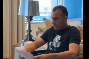 Σωφρόνης... διετίας! (Βίντεο)