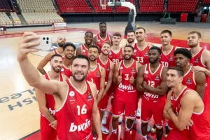 Στόχος το απόλυτο για τον Ολυμπιακό!