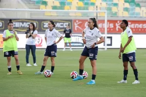 Το Σούπερ Καπ στην Απόλλων Ladies (φώτος)