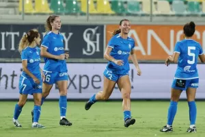 Το Σούπερ Καπ στην Απόλλων Ladies (φώτος)